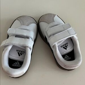 Baby/Walker Adidas